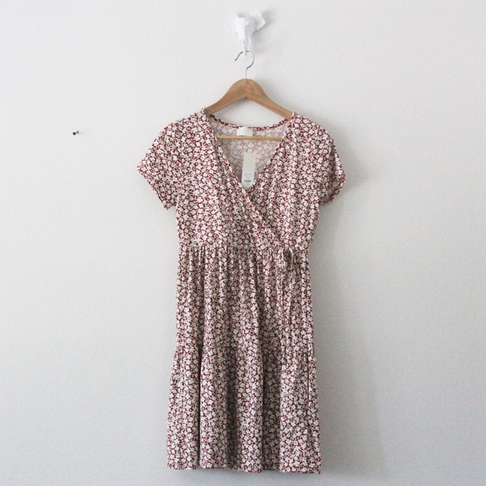 NWT Dee Elly Floral Faux Wrap Dress L1212
